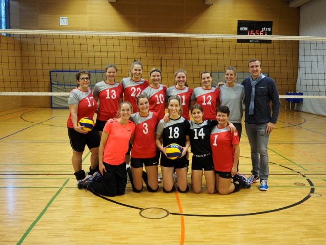 <strong>Der erste Pflichtspielsieg in der Saison für die Volleyballdamenmannschaft des TSV Plattling</strong>